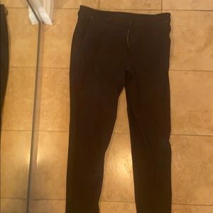Lululemon black commission slim
